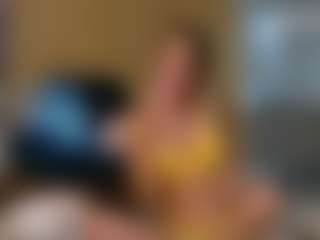 Tiny-Blush's Live Sex Cam Show