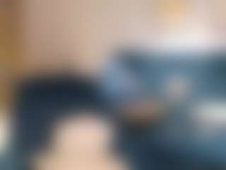 Tiny-Blush's Live Sex Cam Show