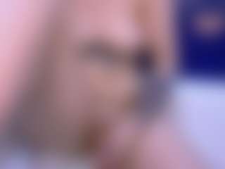 Mia's Live Sex Cam Show
