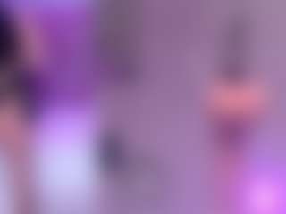 Live cam show with AriHale - Tittyfuck on SquirtSoMuch