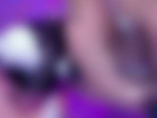 Live cam show with AriHale - Solo on Hubzter Live