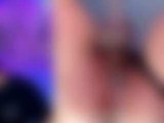 AriHale's Live Sex Cam Show