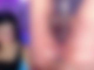 AriHale's Live Sex Cam Show