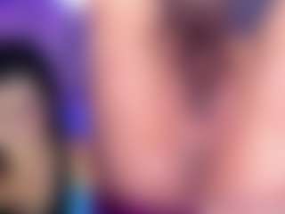 AriHale's Live Sex Cam Show