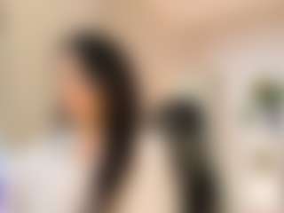 Live cam show with Lea - Middle Aged on justonemore.cc
