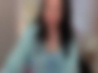 Live cam show with Lea - Brown Hair MILF on Camiplay Live