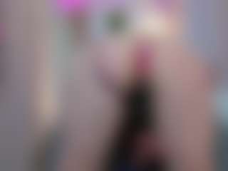Live cam show with Lea - Butt Plug on crypto-cams
