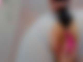 Live cam show with Lea - Normal on Camsoda