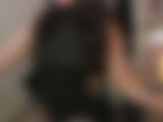 Live cam show with Lea - Butt Plug on friskycurves.com