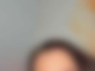 Live cam show with Lea - Butt Plug on hotwifechat.live