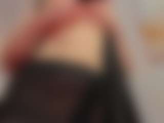 Live cam show with Lea - Butt Plug on instabang