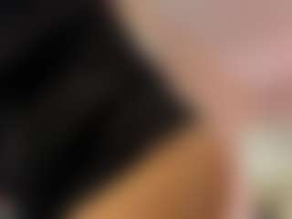 Live cam show with Lea - Mature on madthumbs