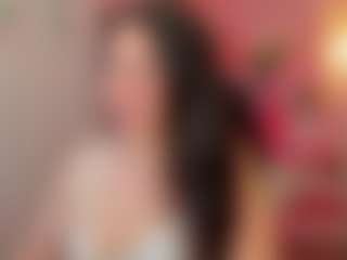 Live cam show with Lea - Middle Aged on Camsoda