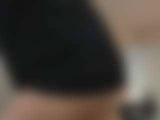 Lea's Live Sex Cam Show