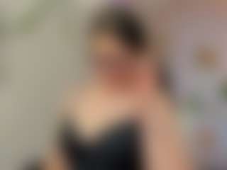 Live cam show with Lea - Cute on Camming Site