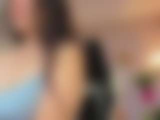 Live cam show with Lea - BBW on hrnylive.com