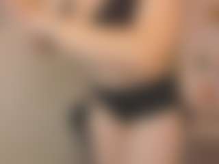 Live cam show with Lea - Normal on Instabang