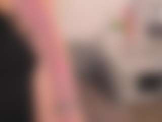 Live cam show with Lea - Brown Hair on studioflirtlive.com