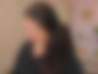 Live cam show with Lea - Amateur Mature on Streamer API
