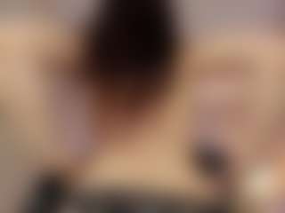 Show de câmera ao vivo com Lea - Striptease MILF no Camsoda