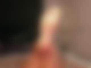 Live cam show with Sidny - Facial on Fling VIP Chat