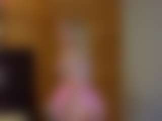 Tinamilger's Live Sex Cam Show