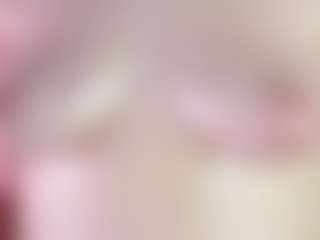 Live cam show with DovieJackman - Blue Eyes on live18s.com