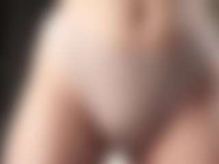 DovieJackman's Live Sex Cam Show