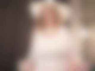 DovieJackman's Live Sex Cam Show