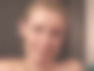 DovieJackman's Live Sex Cam Show