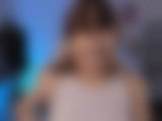 Live cam show with GinnyGingerGirl - Moaning on SmokeAndPoke