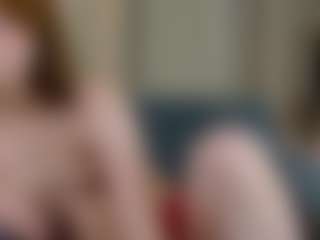 Live cam show with Elizabeth - Upskirt on Dolls Live