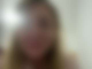 Live cam show with Jessie - Genital Piercings on Camsoda