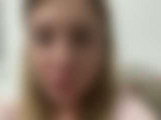 Live cam show with Jessie - Genital Piercings on Camsoda