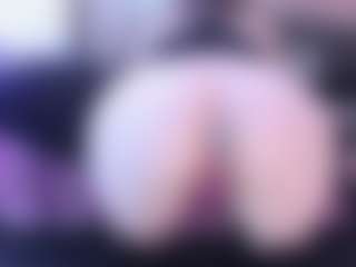 Live cam show with KingNkathe - Camel Toe on xheatlive.com