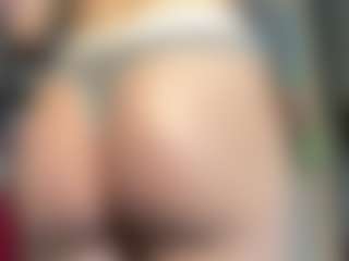 MaybellFath's Live Sex Cam Show