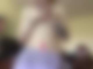 MaybellFath's Live Sex Cam Show