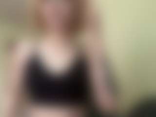 MaybellFath's Live Sex Cam Show