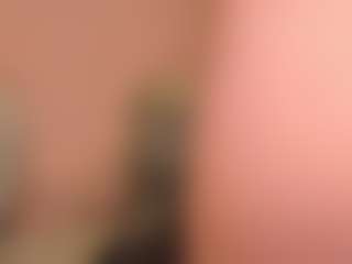 Live cam show with PaulineSanz - Thin on chickslive.net