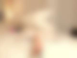 Live cam show with rubi-foxx22 - Oral on chickslive.net