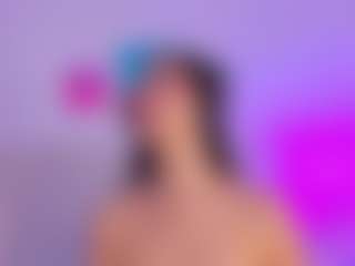 Live cam show with cailin-dione - Cute on SxyPornLive