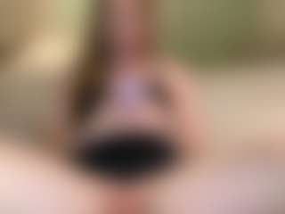 Live cam show with kellywayne7 - Blonde Hair on CamClone