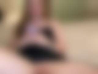 Live cam show with kellywayne7 - Average on sexylive.show