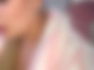 Lunita Chetcuti's Live Sex Cam Show