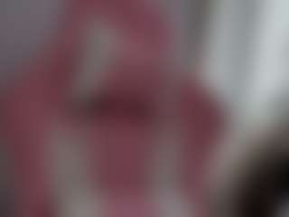 Lunita Chetcuti's Live Sex Cam Show