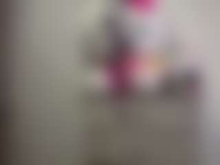 Lunita Chetcuti's Live Sex Cam Show