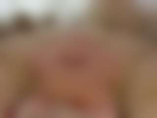 Lunita Chetcuti's Live Sex Cam Show