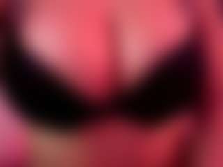 Lunita Chetcuti's Live Sex Cam Show