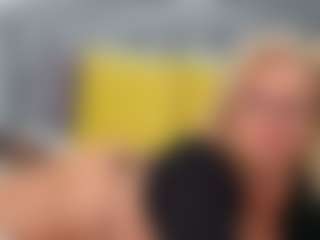 Live cam show with NathaliaNat - Blonde Hair MILF on Camsoda