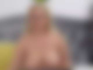 NathaliaNat's Live Sex Cam Show